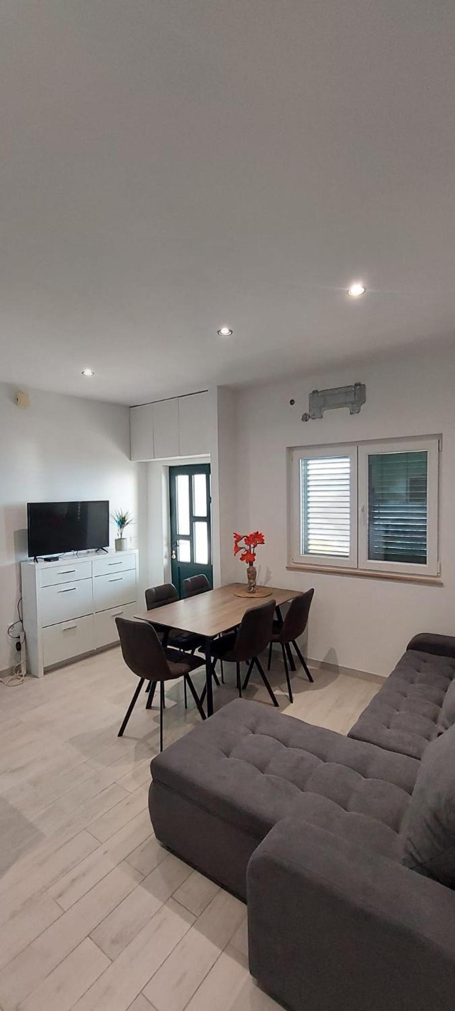 Apartment Toncica Omis Exterior photo